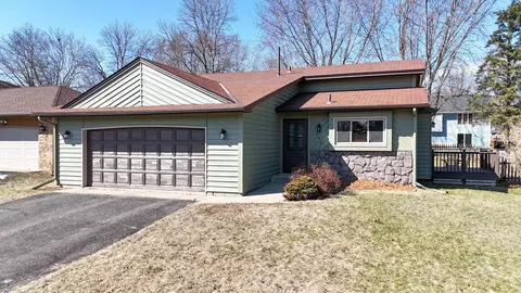 241 9 12 St N, Sauk Rapids, MN 56379