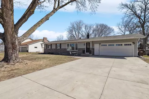 3457 Willow Beach Trl SW, Prior Lake, MN 55372