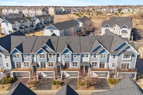 15621 Echo Ridge Rd, Apple Valley, MN 55124