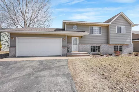 232 Horizon Ave, Sartell, MN 56377