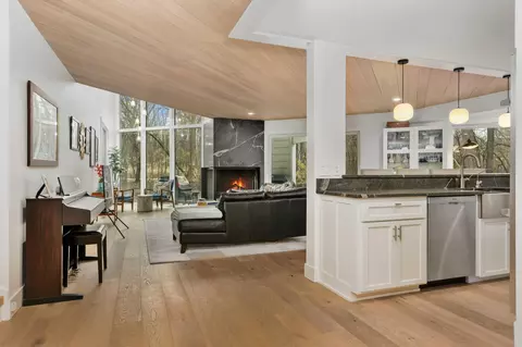 285 Leaf St, Orono, MN 55356 photo 9