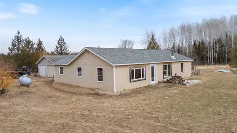 41254 Little Clara Dr, Deer River, MN 56636