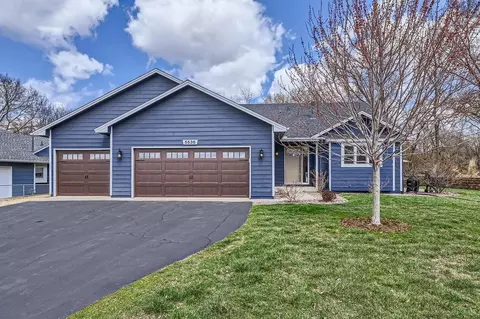 5536 W 140th St, Savage, MN 55378
