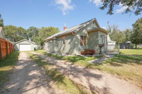 220 N Street St W, Detroit Lakes, MN 56501