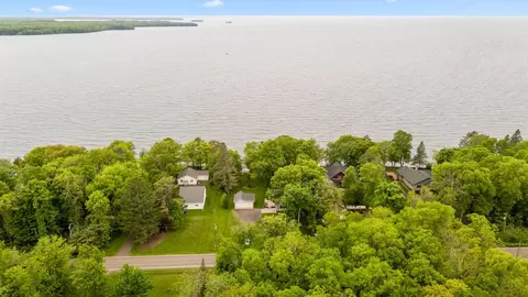 42271 Vista Rd, Isle, MN 56342