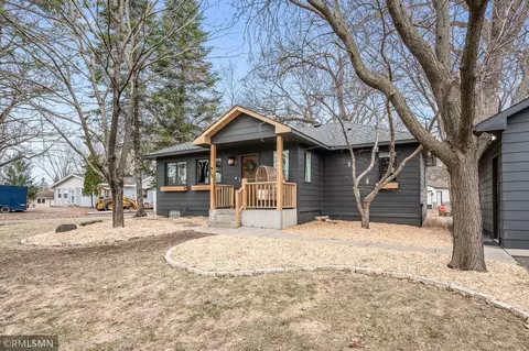 75 Ash St, Mahtomedi, MN 55115