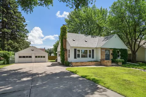 6939 Oakland Ave, Richfield, MN 55423