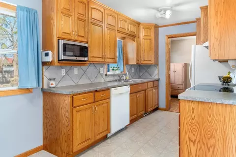 435 32nd Ave N, Saint Cloud, MN 56303 photo 4