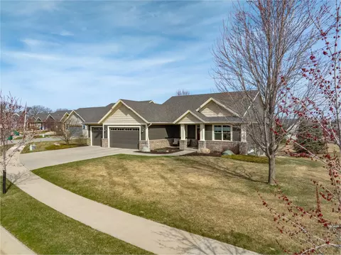 2317 Brandwood Rd SW, Rochester, MN 55902
