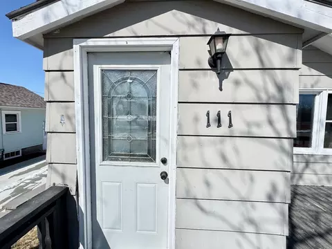 Exterior - 111 E Cherry Ave, Fergus Falls, MN 56537 photo 7 of 13