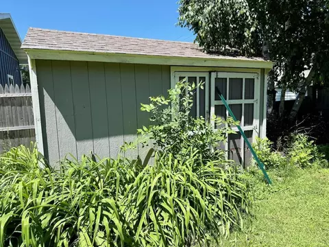 Exterior - 111 E Cherry Ave, Fergus Falls, MN 56537 photo 12 of 13