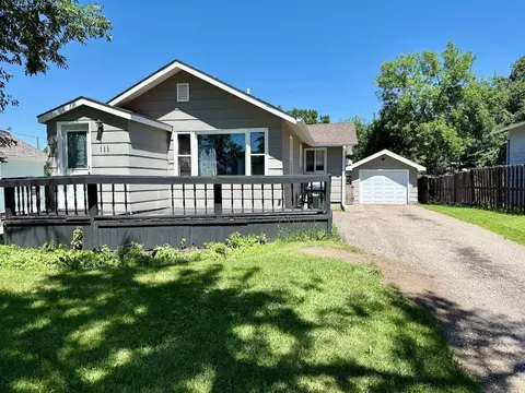 Exterior - 111 E Cherry Ave, Fergus Falls, MN 56537 photo 2 of 13