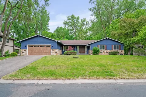 5801 Kemrich Dr, Edina, MN 55439