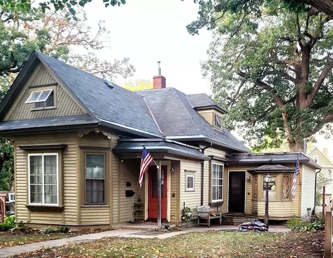402 Vine Ave, Albert Lea, MN 56007