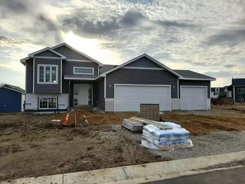 2106 6th Ave NE, Kasson, MN 55944