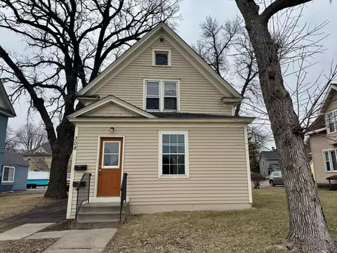 308 9th Ave S, Saint Cloud, MN 56301