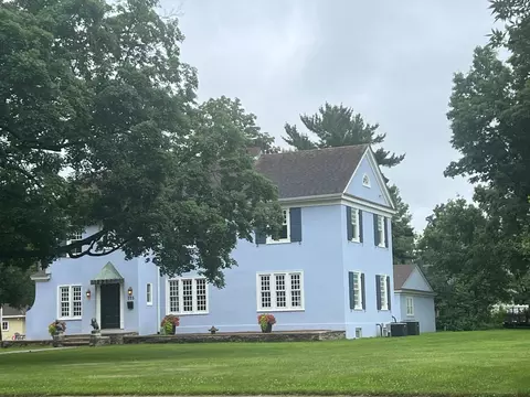 525 E Main St, Owatonna, MN 55060