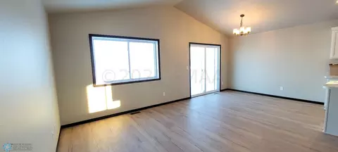 6609 Samuel Dr, Horace, ND 58047 photo 8