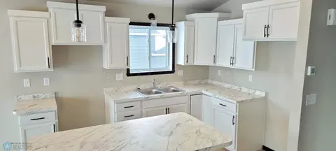 6609 Samuel Dr, Horace, ND 58047 photo 12