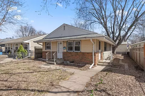 626 Vincent Ave N, Minneapolis, MN 55411
