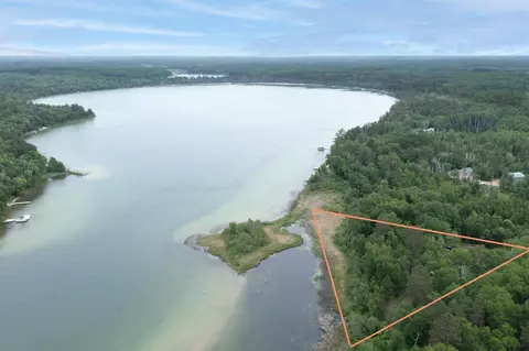 18199 E Ham Lake Dr, Akeley, MN 56433