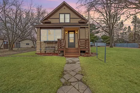 515 Franklin Ave, Crosby, MN 56441