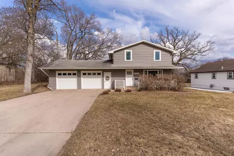 518 Springen Ave, Fergus Falls, MN 56537