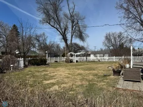 316 Webster St, Lisbon, ND 58054 photo 22