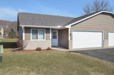716 Auburn Pl NW, Elk River, MN 55330