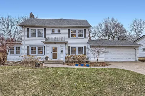 4412 Robin Ave N, Robbinsdale, MN 55422