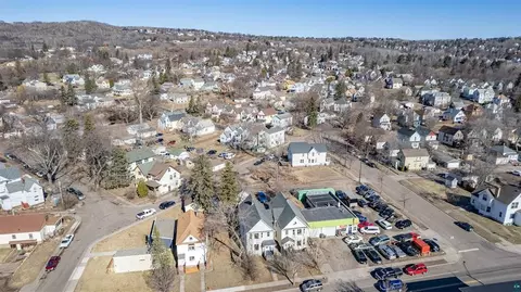 View/Area - 2811 W 3rd St, Duluth, MN 55806 photo 3 of 3