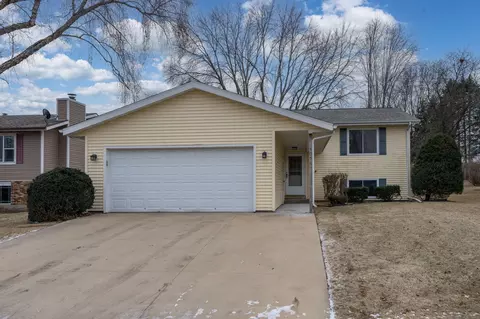1008 41st St NW, Rochester, MN 55901