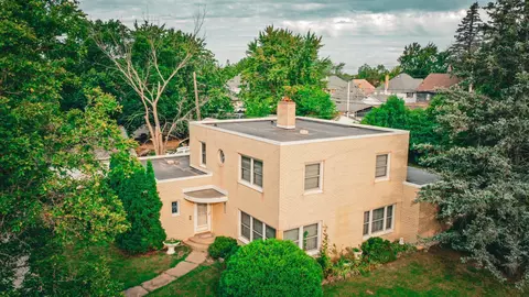 613 Pierce St, Eveleth, MN 55734