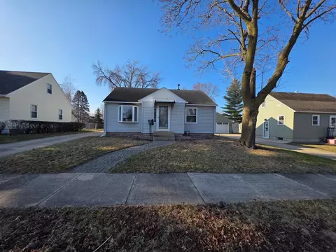 2112 E Oakland Ave, Austin, MN 55912