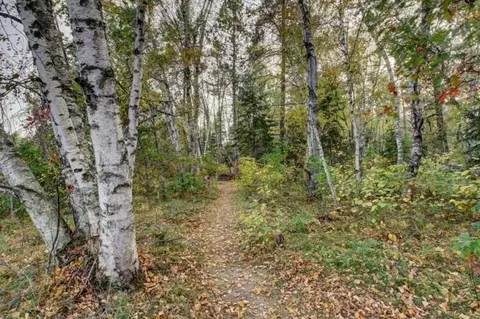 1137 Fern Ave SE, Menahga, MN 56464