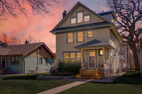 1674 Juliet Ave, Saint Paul, MN 55105