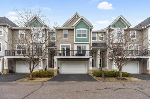 15602 Early Bird Cir #203, Apple Valley, MN 55124
