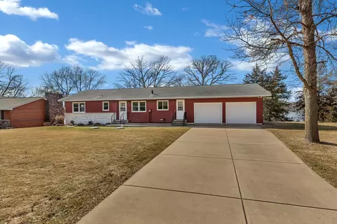 18598 Cedar Ln, Richmond, MN 56368
