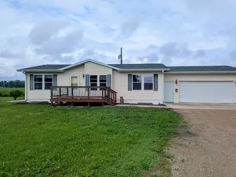 229 5th St NE, Pennock, MN 56279