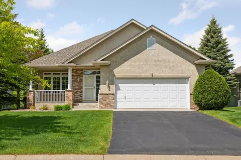19077 Inman Trl, Lakeville, MN 55044