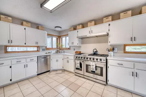Kitchen - 49306 Chokecherry Ln, Marcell, MN 56657 photo 1 of 5