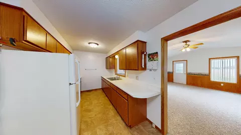 2330 Larson Ave, Albert Lea, MN 56007 photo 12