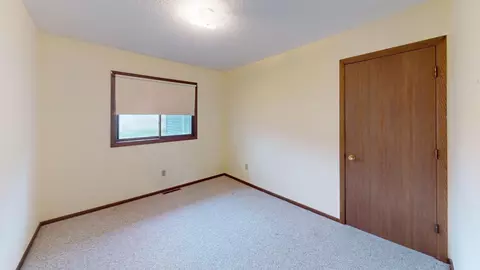 2330 Larson Ave, Albert Lea, MN 56007 photo 5
