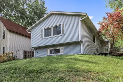 184 Baker St E, Saint Paul, MN 55107