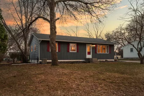 11165 98th Ave N, Maple Grove, MN 55369