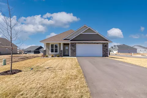 17949 Granite Ct, Lakeville, MN 55044