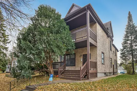 570 Laurel Ave, Saint Paul, MN 55102