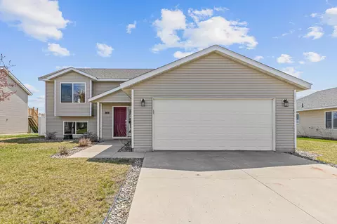 6850 24th St N, Saint Cloud, MN 56303