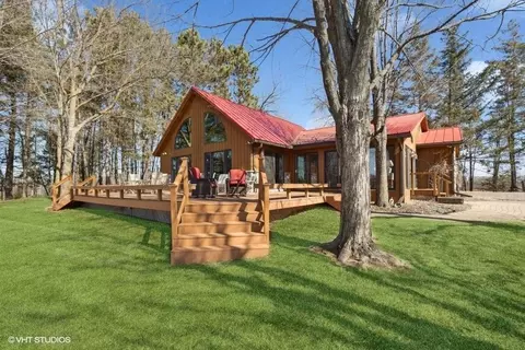 351 12 34 Ave, Almena, WI 54805