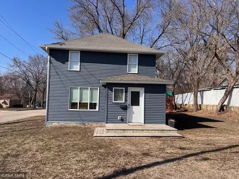 503 Minnesota Ave E, Glenwood, MN 56334